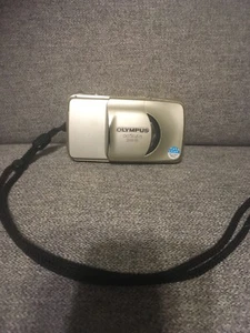 Olympus Infinity Stylus Zoom 105-DLX 35mm Point & Shoot Camera W/Manual - Picture 1 of 13