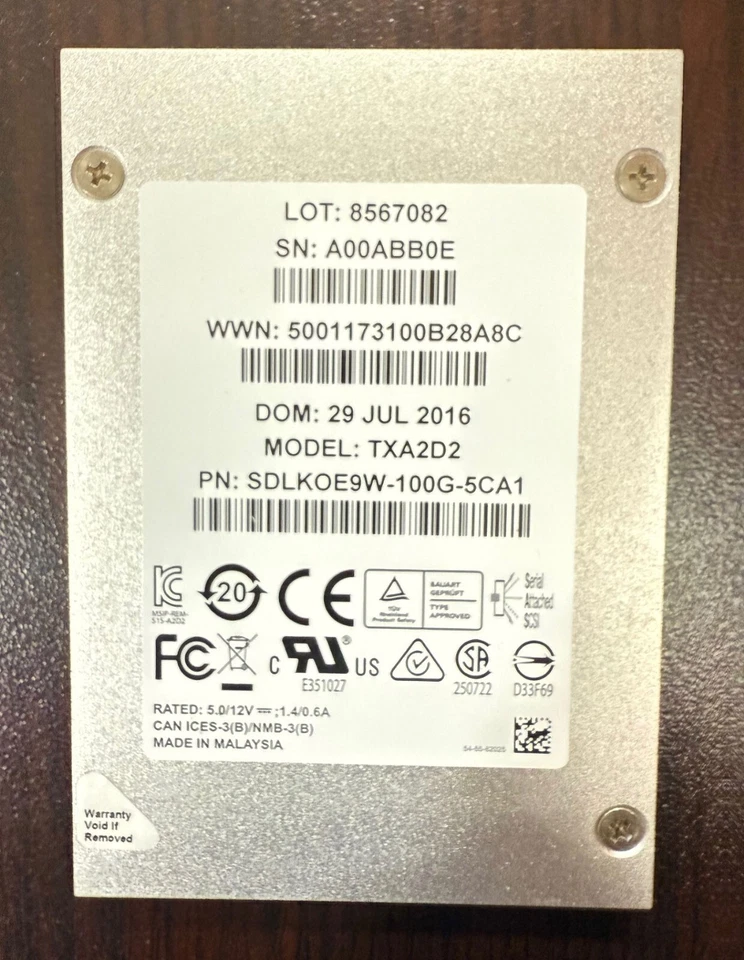 SanDisk SDLKOE9W-100G-5CA1 Optimus Extreme 100GB MLC SAS 6Gbps 2.5" SSD - Image 1 of 1