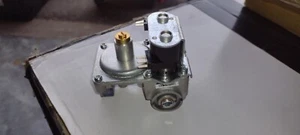 WHITE-RODGERS 25M11B-152 Trockner Gasventil, NG/LP  - Bild 1 von 6