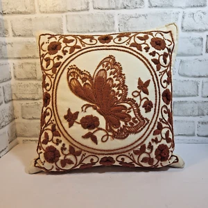 Vintage 70er Needlepoint Crewel Schmetterling Dekokissen braun/weiß Handarbeit - Bild 1 von 8