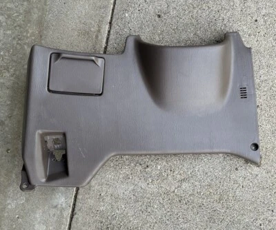Toyota Camry 1997-1999 tablero almacenamiento moneda bolsillo fusible panel cubierta rodillera Foto 1 de 4