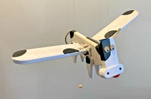 Mucca volante vivaio mobile legno dipinto a mano movimento - unico (VIDEO)! - Foto 1 di 9