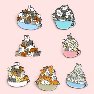Pin de esmalte de pingüino oso gato insignias broches de solapa animal metal lindo alfiler insignias - Imagen 1 de 13