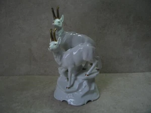 2 Gämsen - Gemsen auf Felsen, Antiquität Selten Art Déco Figur, (265) - Bild 1 von 9