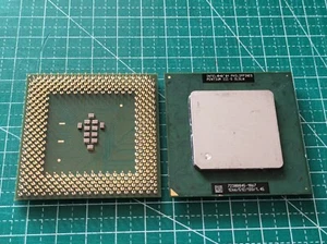 1x CPU dorada rara de colección Intel PENTIUM III-S 1266/512/133/1,45 SL5LW funcionando - Imagen 1 de 1