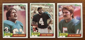 1981 Topps Lot of 3 Miami Dolphins: M Dennard, G Roberts, U von Schamann - Bild 1 von 2