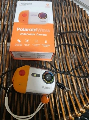 Polaroid Wave Underwater Streaming Camera Orange w/ Cable IE50-NOC   - Image 1 of 4
