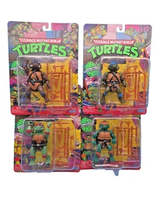 TEENAGE MUTANT NINJA TURTLES CLASSIC STORAGE SHELL  ACTION FIGURE L OT OF 4 - Picture 1 of 2