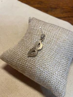 Vintage 14K Yellow Gold Masquerade Mask Pendant Charm - Image 1 of 4