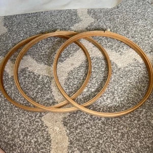 Lot of 3 New Screw Top Wooden Embroidery Hoops 10" - Picture 1 of 3