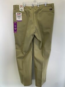 Dickies Core Mens 44x32  Work Reg. Fit Straight Leg Khaki Pants NWTs(Y5)