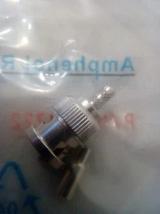 Enchufe de engarce recto Amphenol RF CONNEX 112722 BNC para Mogami 30AWG, 50 ohmios - Imagen 1 de 3