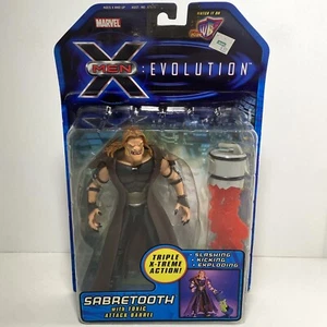 X-Men Evolution Sabretooth Toxic Attack Barrel Figure 2002 Toy Biz Series 1 NIB - Picture 1 of 9