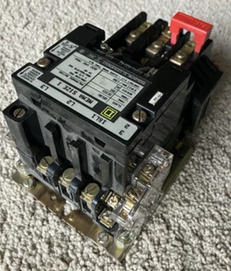 SQUARE D 10 hp Motor Starter 8536SC03 120 Vac Coil Size 1 with AR51 Heater NO/NC - Picture 1 of 6