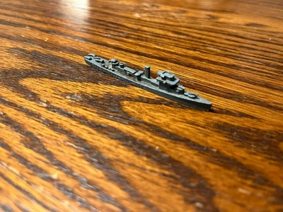 Destructor clase Buckley estadounidense fundido a presión escala 1:1200 Foto 1 de 3