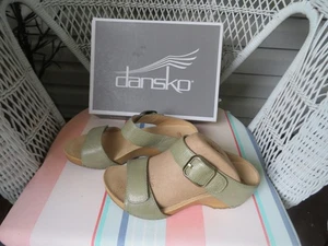 NWT Womens Sage Dansko Tanya Milled Burnished Sandals, 7.5 / 8 - Picture 1 of 3