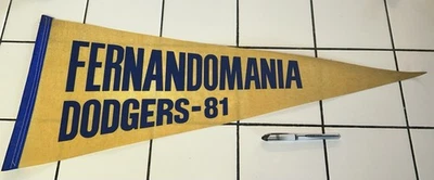 Banderín vintage FERNANDOMANIA LA DODGERS 81 Fernando Valenzuela BÉISBOL 1981 Foto 1 de 4