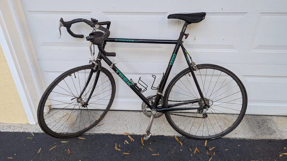 Bicicleta deportiva Trek 1200 aluminio TCO Foto 1 de 1