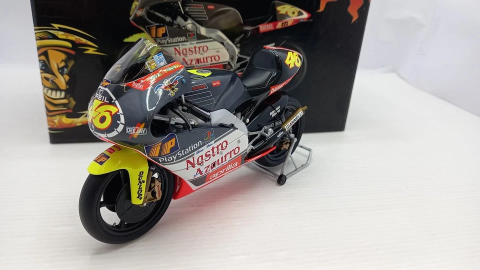  MIN122990086 Minichamps Aprilia 250ccm Valentino Rossi 1999 1/12 - Immagine 1 di 4