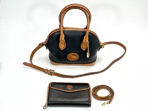 x2 RARE Beautiful Vintage Dooney and Bourke shoulder Hand bag SET Navy & Tan - Picture 1 of 13