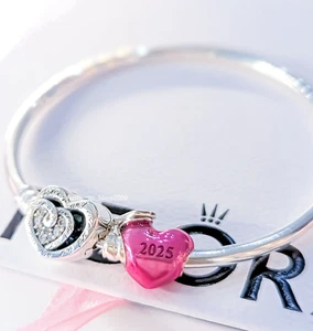 100% PANDORA Pink Heart 2025 Graduation Charm Forever Bangle Bracelet Gift Set - Picture 1 of 6