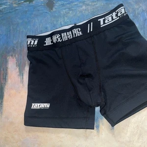 New tatami fightwear Shorts Large - Picture 1 of 12