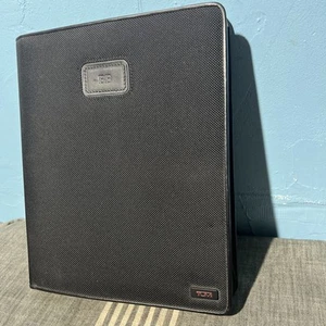 Tumi Slim Tablet Cover for Surface & 9-11" Laptops - Ballistic Nylon - Picture 1 of 8