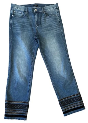 Pantalones de mezclilla recortados ANN TAYLOR 8 M cinta negra crochet adornado dobladillo deshilachado Foto 1 de 4