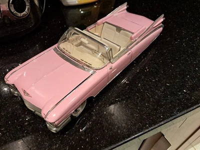 1/18 CADILLAC ELDORADO BIARRITZ 1959 MAISTO #READ# LOVELY 😍 - Image 1 of 4