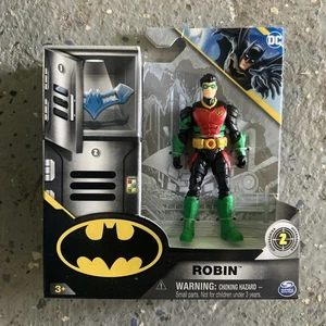Spin Masters Classic Robin 4" Actionfigur mit 2 Überraschungszubehörteilen: NEU! - Bild 1 von 2