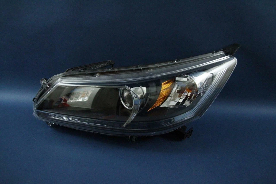Faro halógeno izquierdo carcasa negra Honda Accord 13-15 Foto 1 de 1