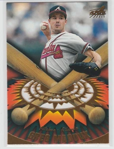 1998 Pacific Aurora On Deck Laser Cuts Insert #3 Greg Maddux Atlanta Braves HOF - Picture 1 of 2