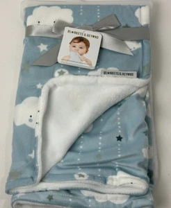 NWT Blankets & Beyond Blue And White Happy Clouds Stars Plush Baby Boy Blanket - Picture 1 of 7