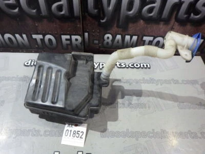 Volkswagen Jetta 2006 2007 1,9 litros TDI diésel sedán parabrisas lavadora botella Foto 1 de 4