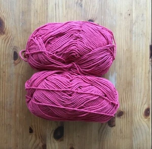 Watermelon Red Cotton Mill End Yarn Worsted Weight 323 g Knitting - Picture 1 of 1