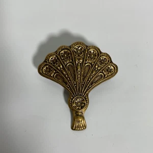 Vintage goldfarbene Fächer Brosche Anstecknadel detailliert verziert Deko Statement Schmuck - Bild 1 von 2