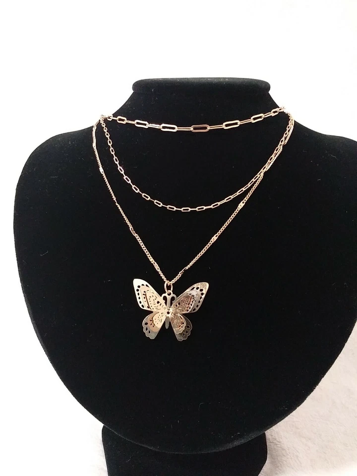 NUEVO CON ETIQUETAS 3 Hilos Tono Dorado Mariposa Moda Collar Forever 21 Foto 1 de 4
