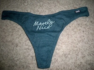 VICTORIA'S SECRET THONG HOLIDAY GREEN RIBBED MOSTLY NICE  LARGE NEW - Picture 1 of 3