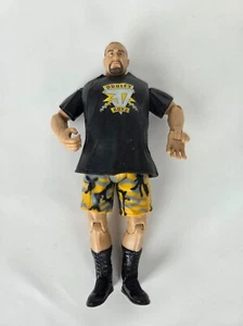 Figura de acción WWE Bubba Ray Dudley Jakks Dudley Boyz pantalones cortos camuflados ECW TNA - Imagen 1 de 2