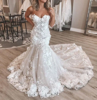 Sexy Mermaid Wedding Dresses Sweetheart Lace Appliques Bridal Gowns Court Train - Image 1 of 4