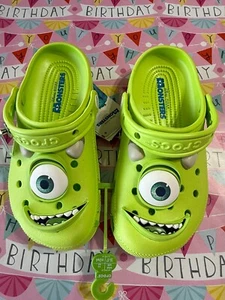 Zueco clásico Mike Wazowski Crocs M4W6 Disney Monsters Inc. x - Imagen 1 de 8