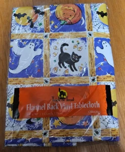 Brand New Halloween Flannel Back Vinyl Tablecloth 52" x 90" Oblong - Picture 1 of 2