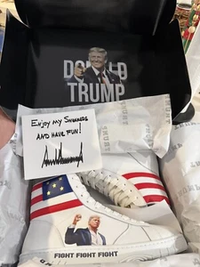 DONALD TRUMP SIZE M10 FIGHT WHITE HIGH TOP SNEAKERS # 2413/5000 LIMITED EDITION - Picture 1 of 6
