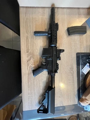 réplique airsoft M4 et bersa - Photo 1/4
