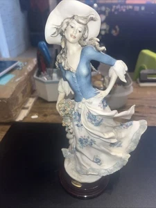 Giuseppe Armani Florence Figurine “Lady Jane” 1996 – Figurine of the Year - Picture 1 of 10