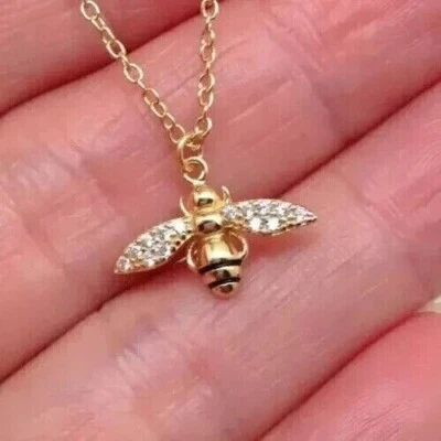 2.00Ct Round Simulated White Diamond Bee Pendant 14K Yellow Gold Plated - Image 1 of 4