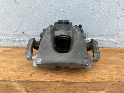 Pinza de freno delantera derecha Jaguar XE 2017-2019 OEM Foto 1 de 4