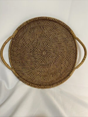 Pampered Chef Woven Selections Wicker Rattan Tray Round with Handles Beautiful  - Image 1 of 4
