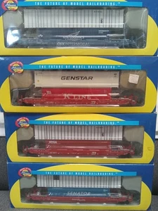 NEW ATHEARN HO HUSKY STACKS W/VARIETY OF 53' & 48' CONTAINERS ( 4 DIFFERENT #'S) - Picture 1 of 5