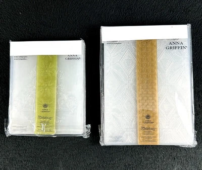 8 NUOVE cartelle in rilievo Anna Griffin con bordi coccole 2 misure HOLIDAY NOS - Immagine 1 di 4